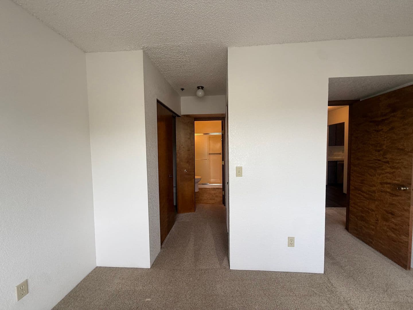 Corvallis Apartment: 124 NW 7th St