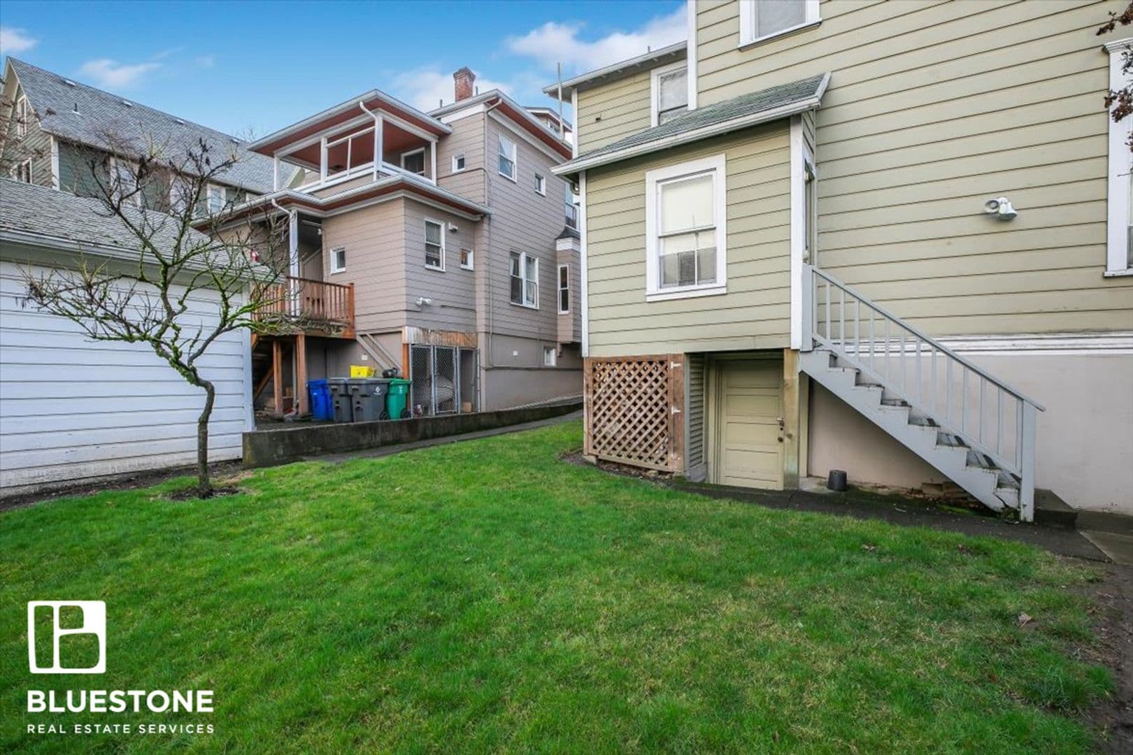 Portland Apartment: 1527 SW Columbia St, Apt. D