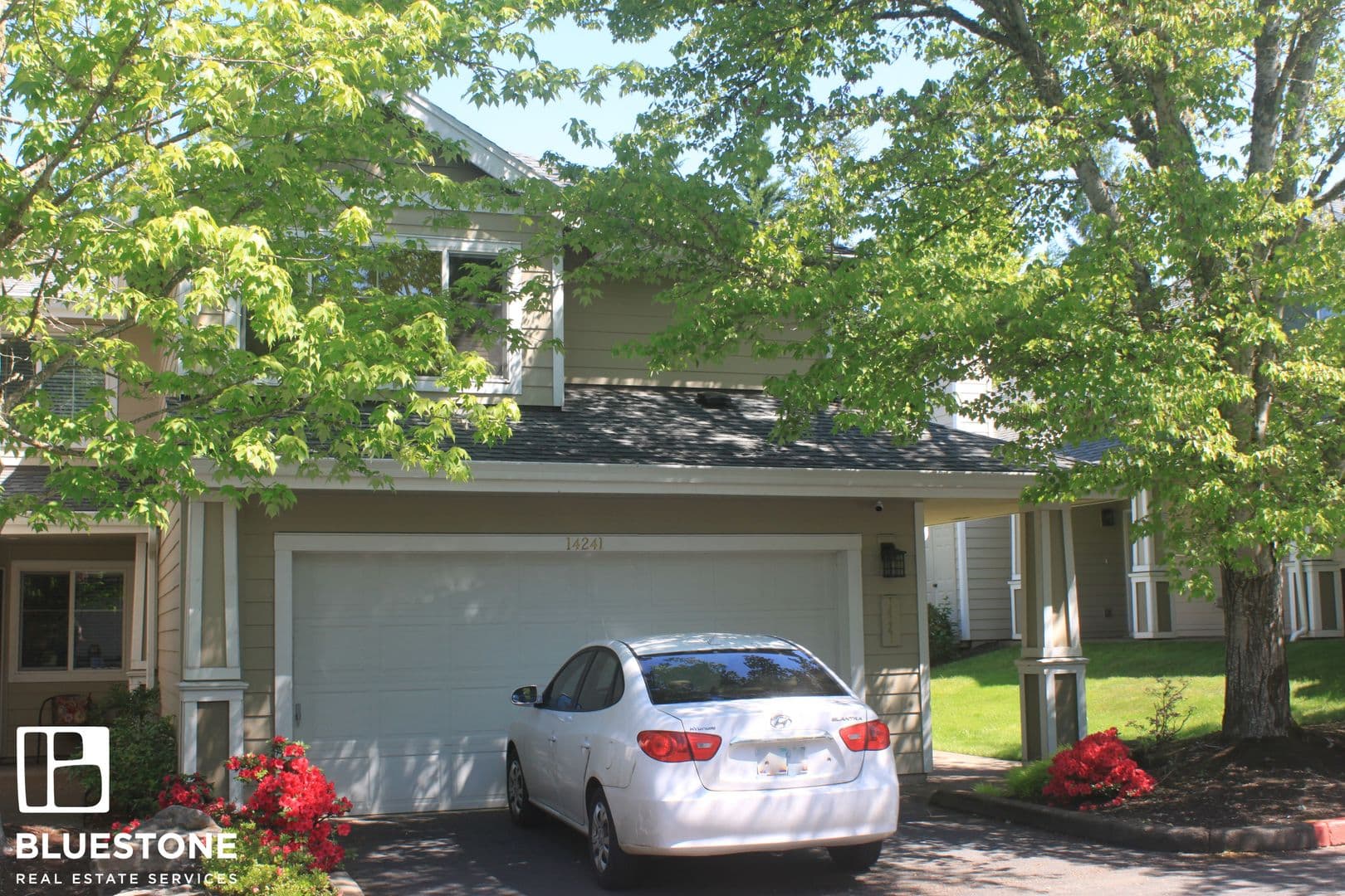 Beaverton Townhome: 14241 SW Barrows Rd
