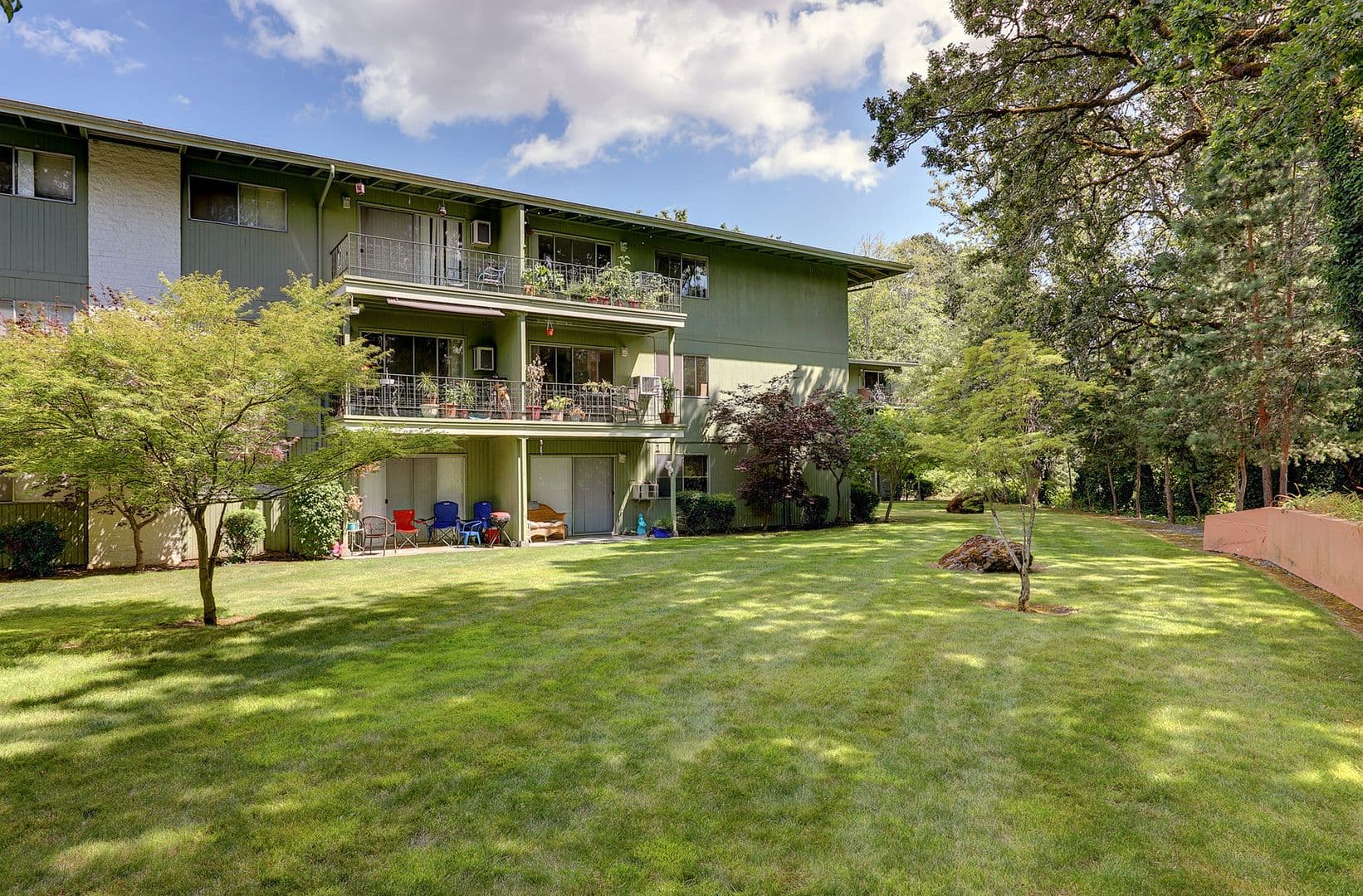 Milwaukie Apartment: 11850 SE 26th