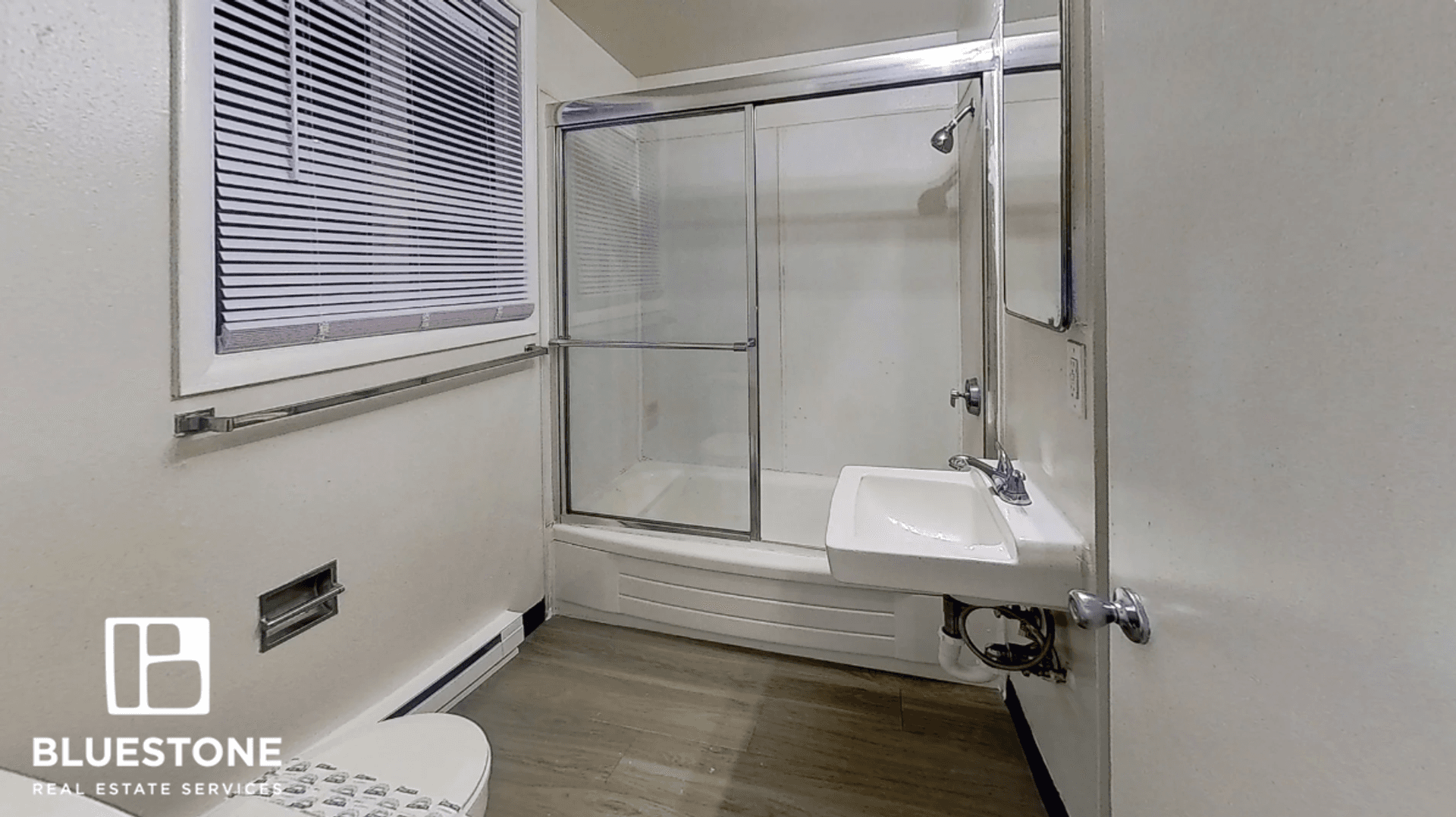 Keizer Apartment: 4946-4956 6th Ave. NE