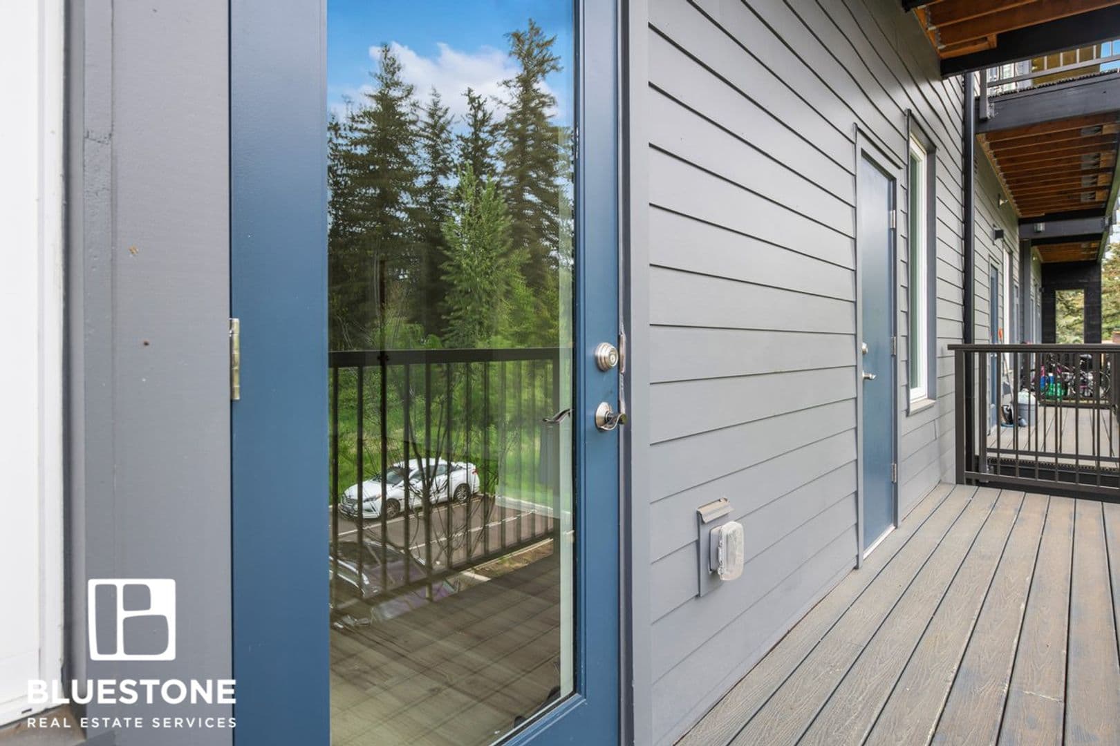 Gresham Apartment: 20711 SE Stark St
