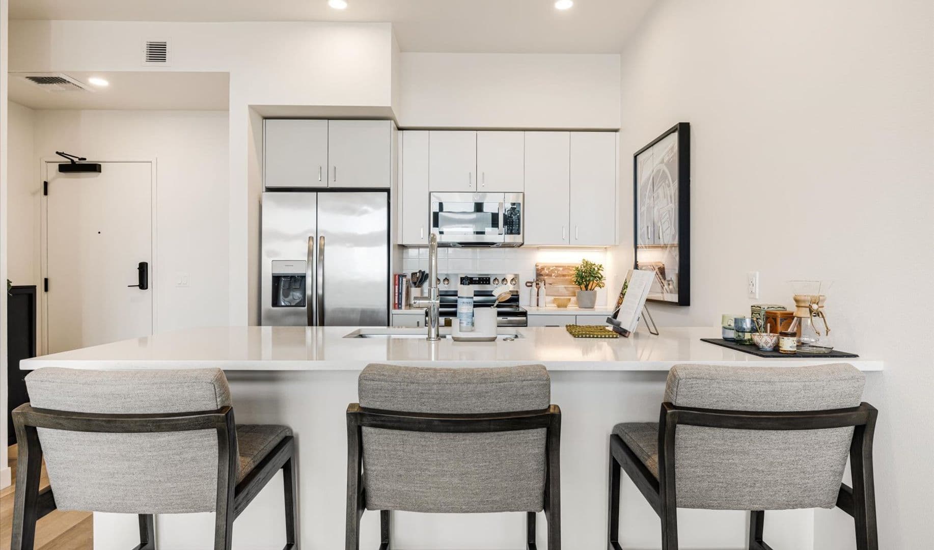 Tigard Apartment: 7007 SW Hampton St.