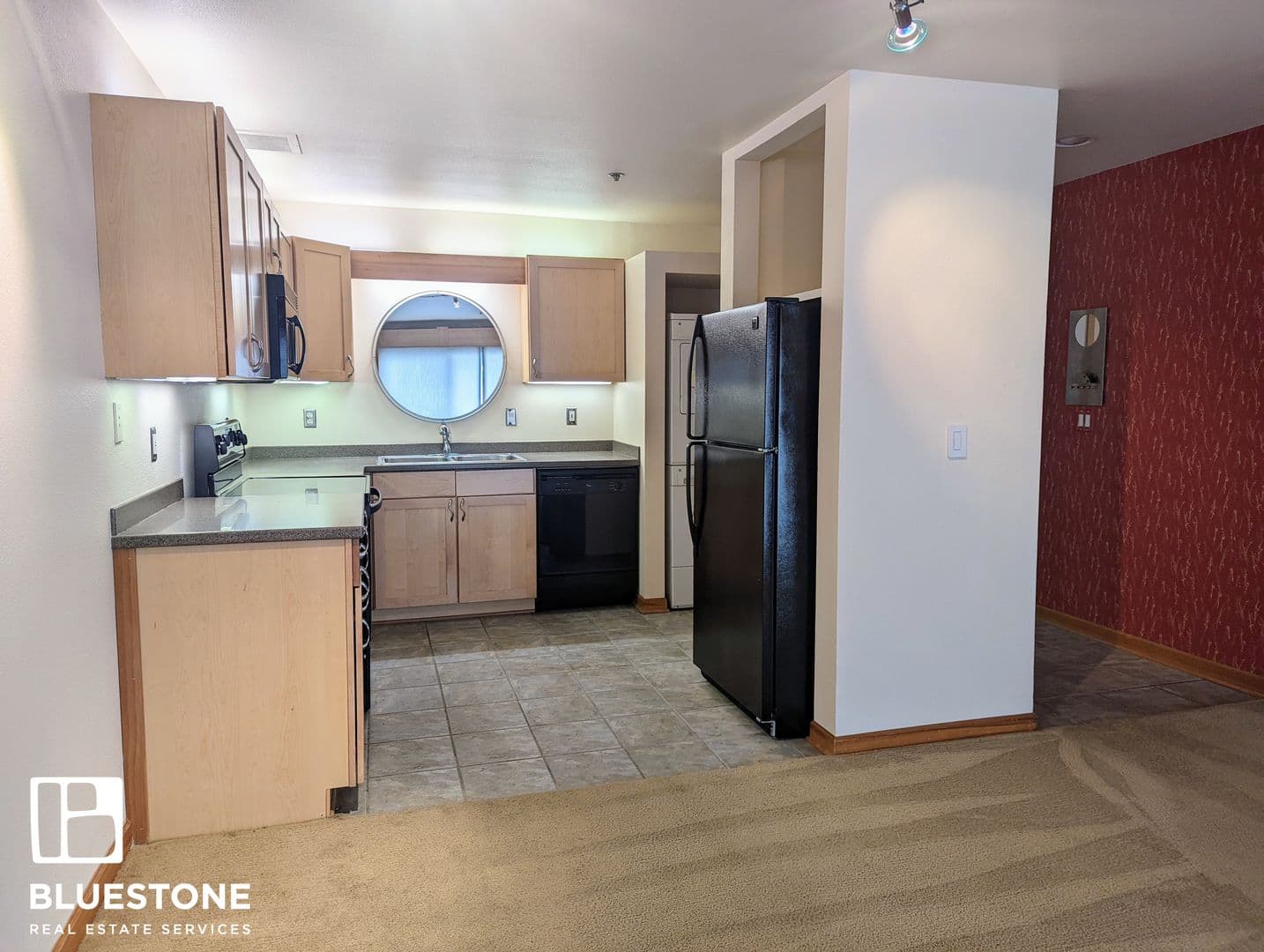 Portland Condo: 940 NW Naito Parkway #L-14