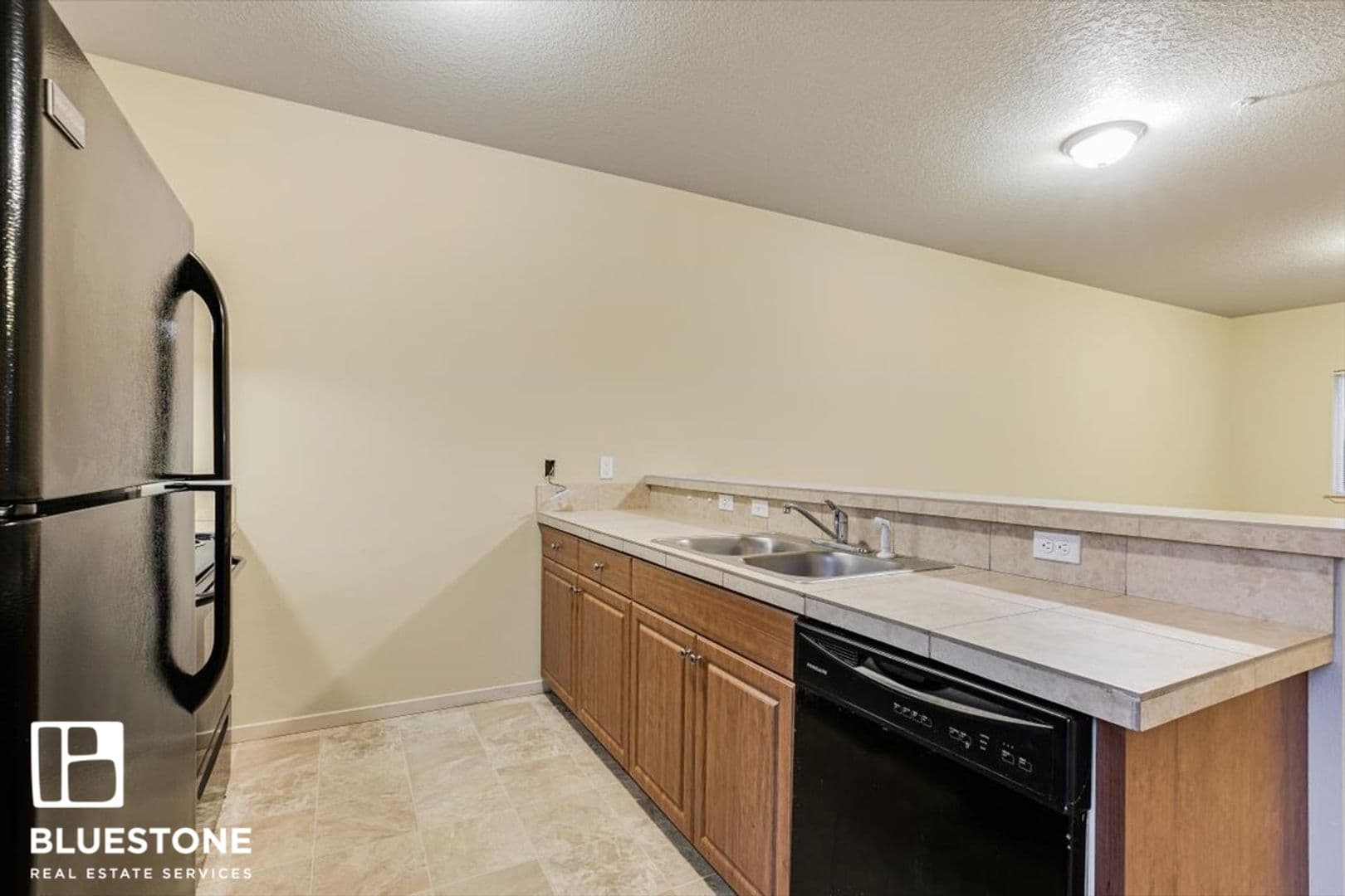 Portland Apartment: 13409 NW Sherry St.