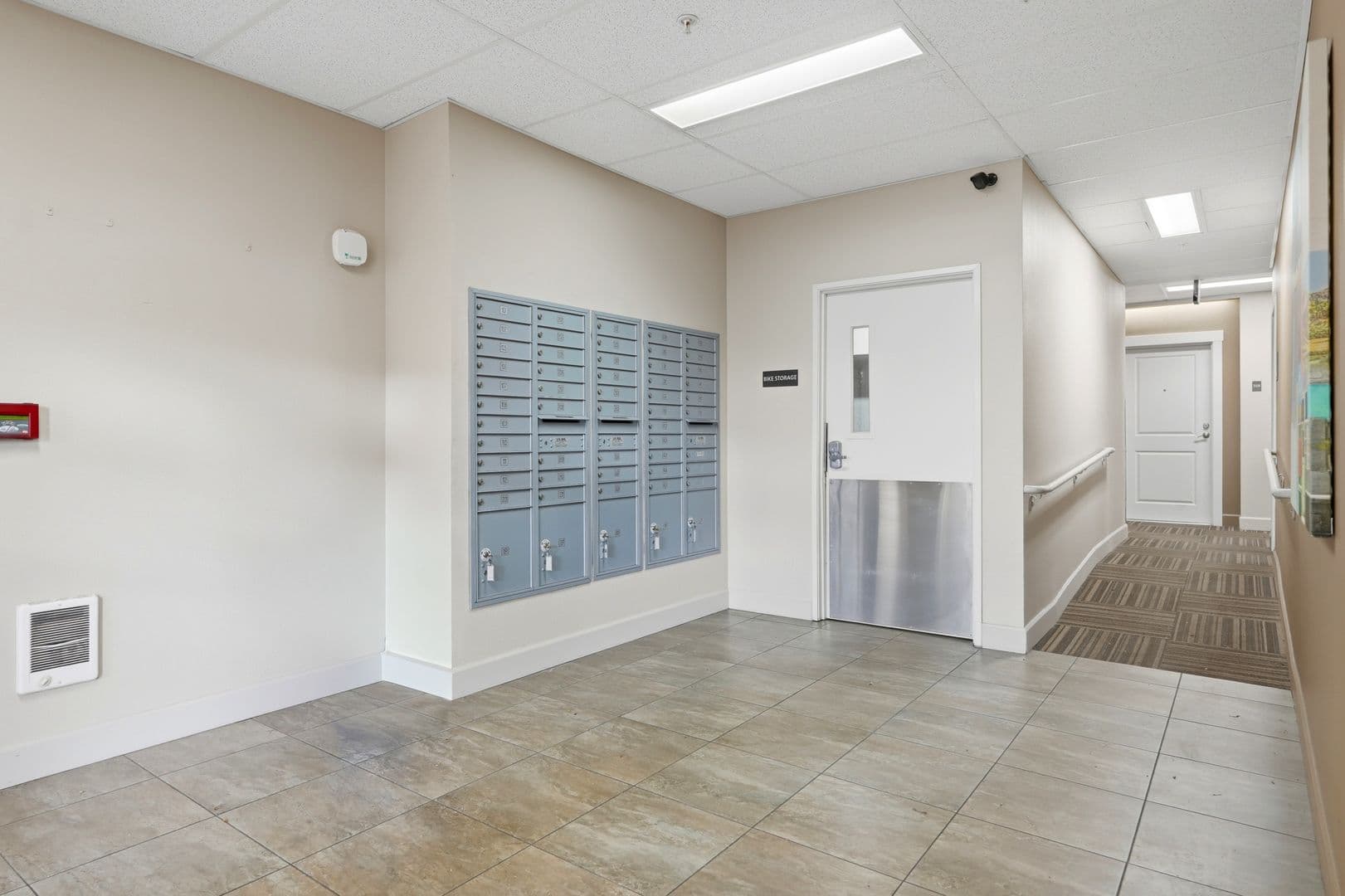 Portland Apartment: 1721 SE Tacoma St.