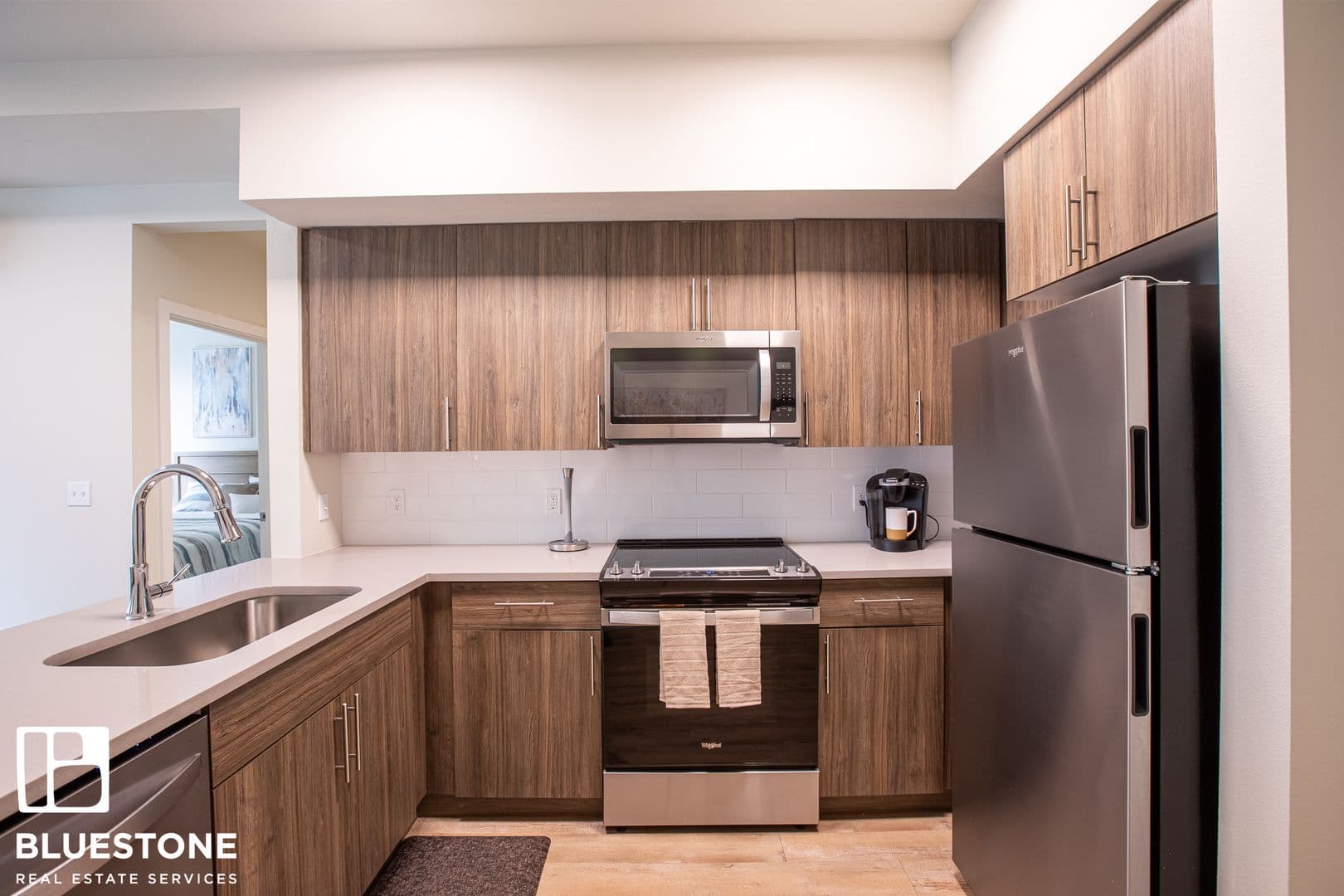 Portland Apartment: 1311 SW Gibbs Street