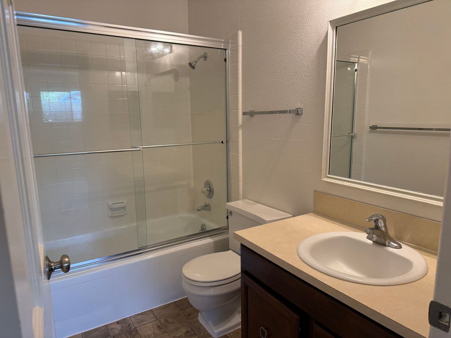 Corvallis Apartment: 124 NW 7th St