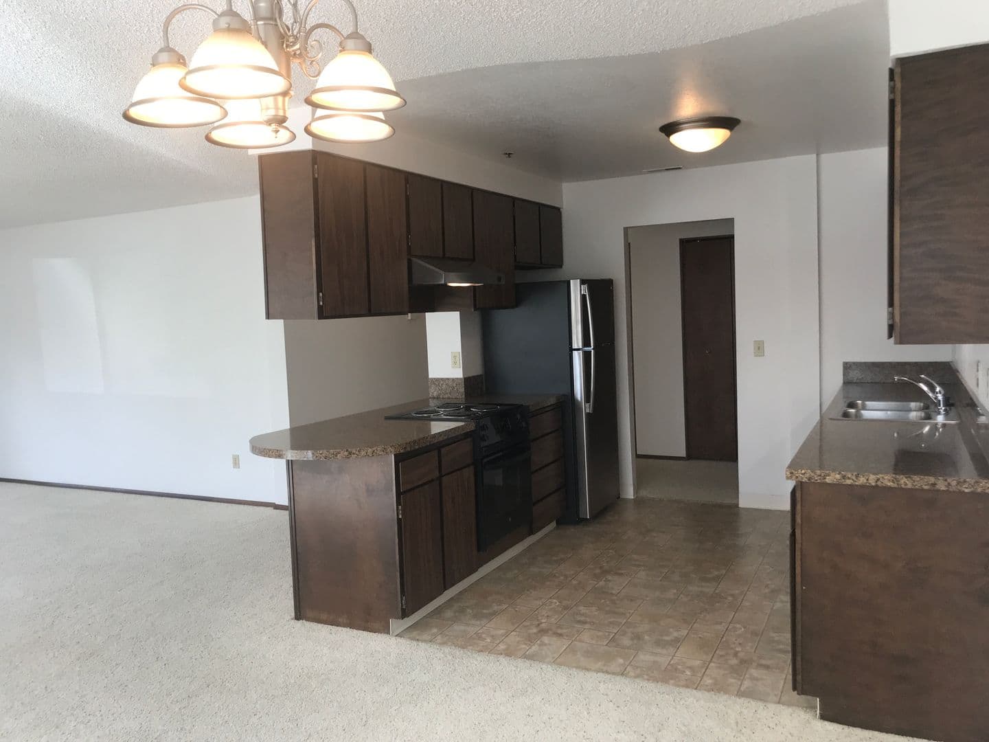 Corvallis Apartment: 124 NW 7th St