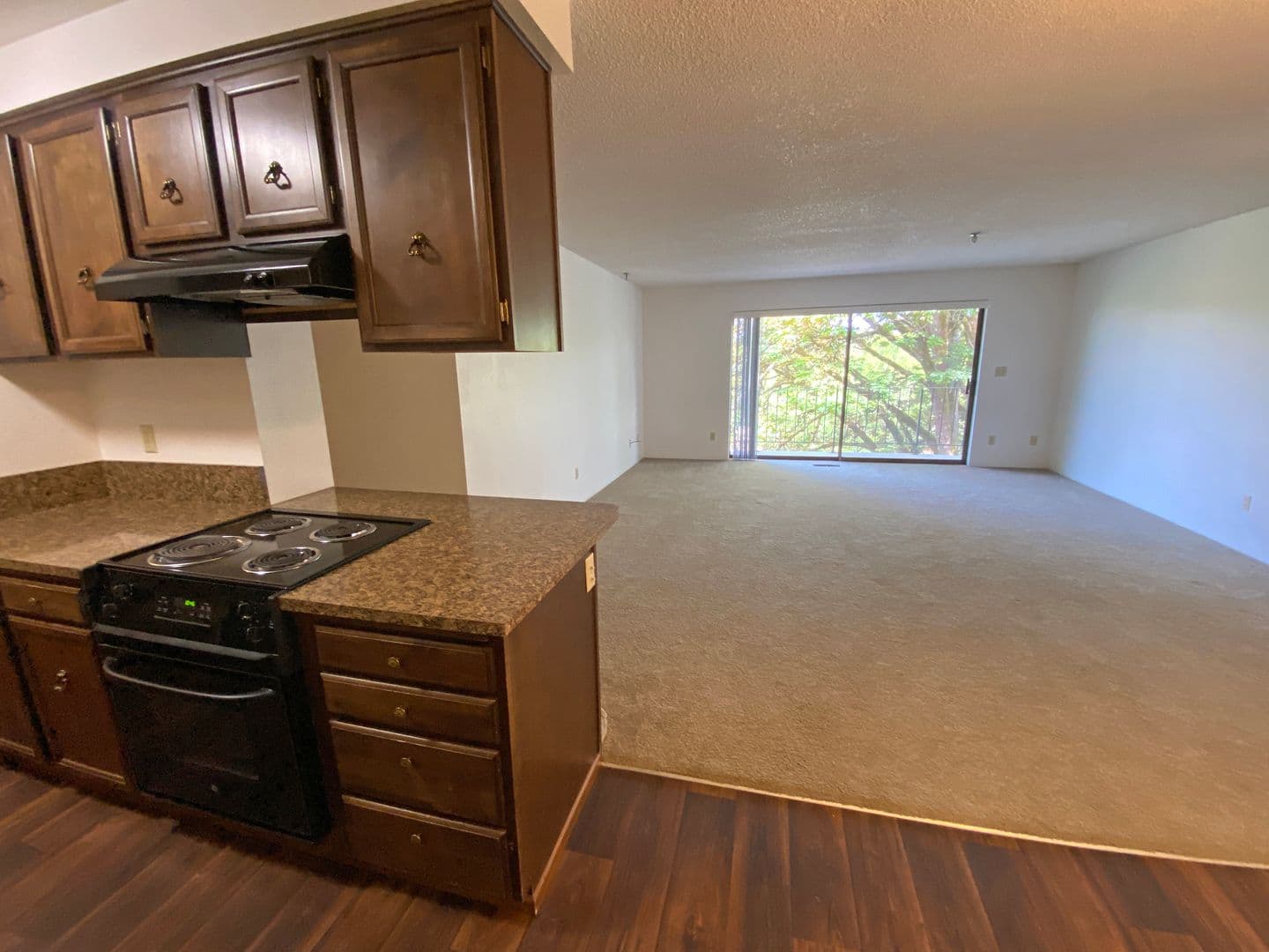Corvallis Apartment: 124 NW 7th St