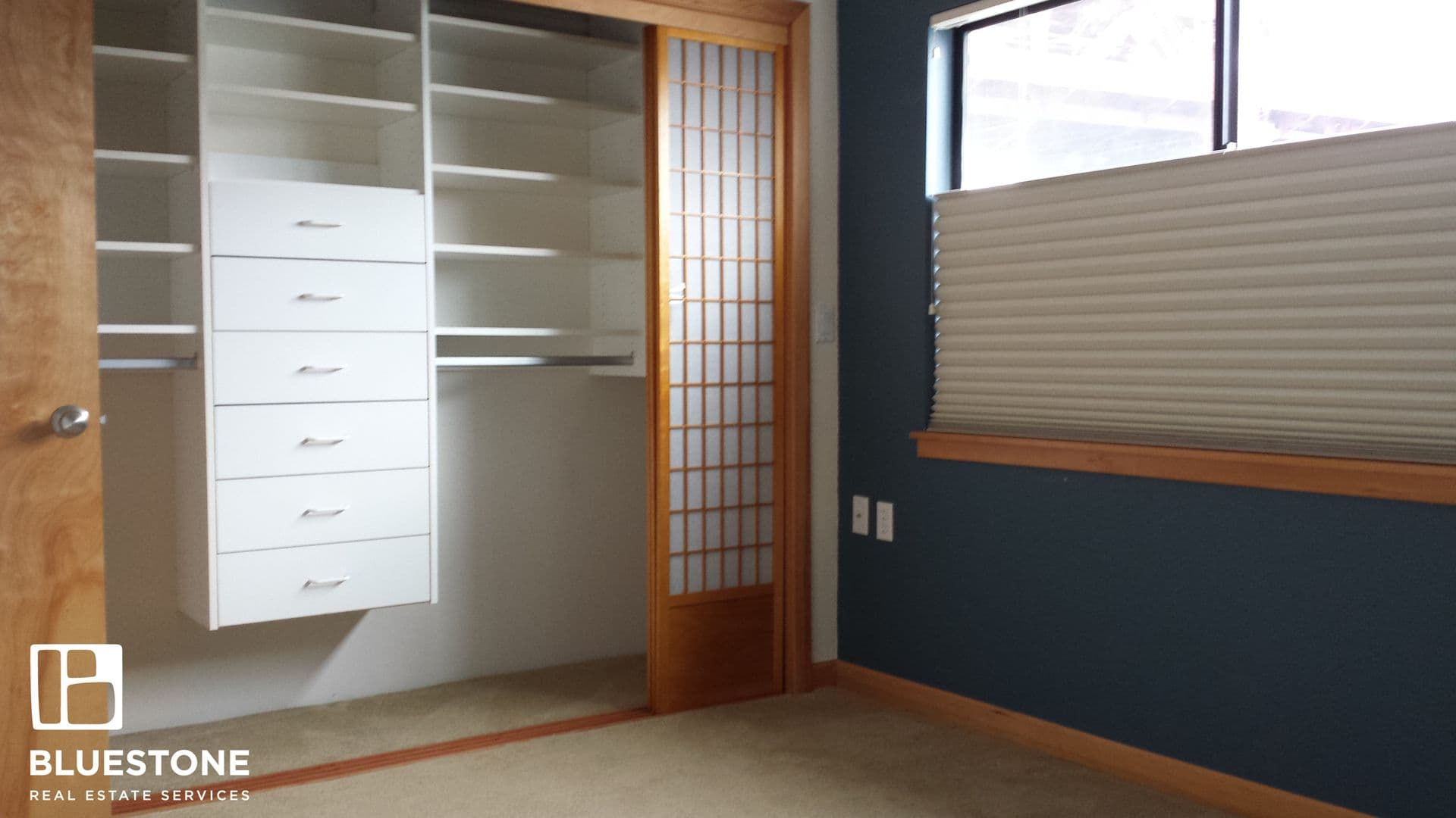 Portland Condo: 940 NW Naito Parkway #L-14