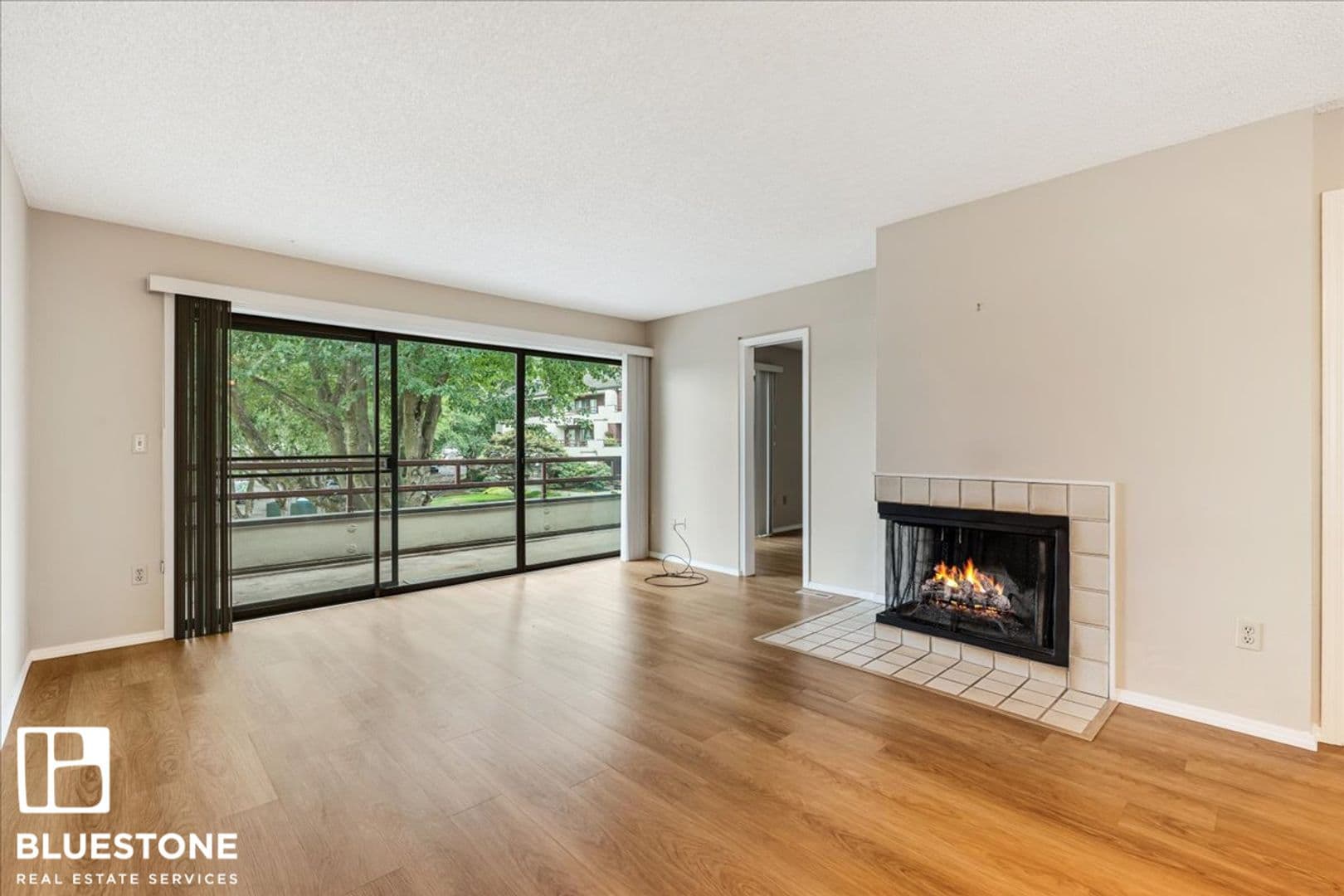 Portland House: 5150 S Landing Drive #205B2