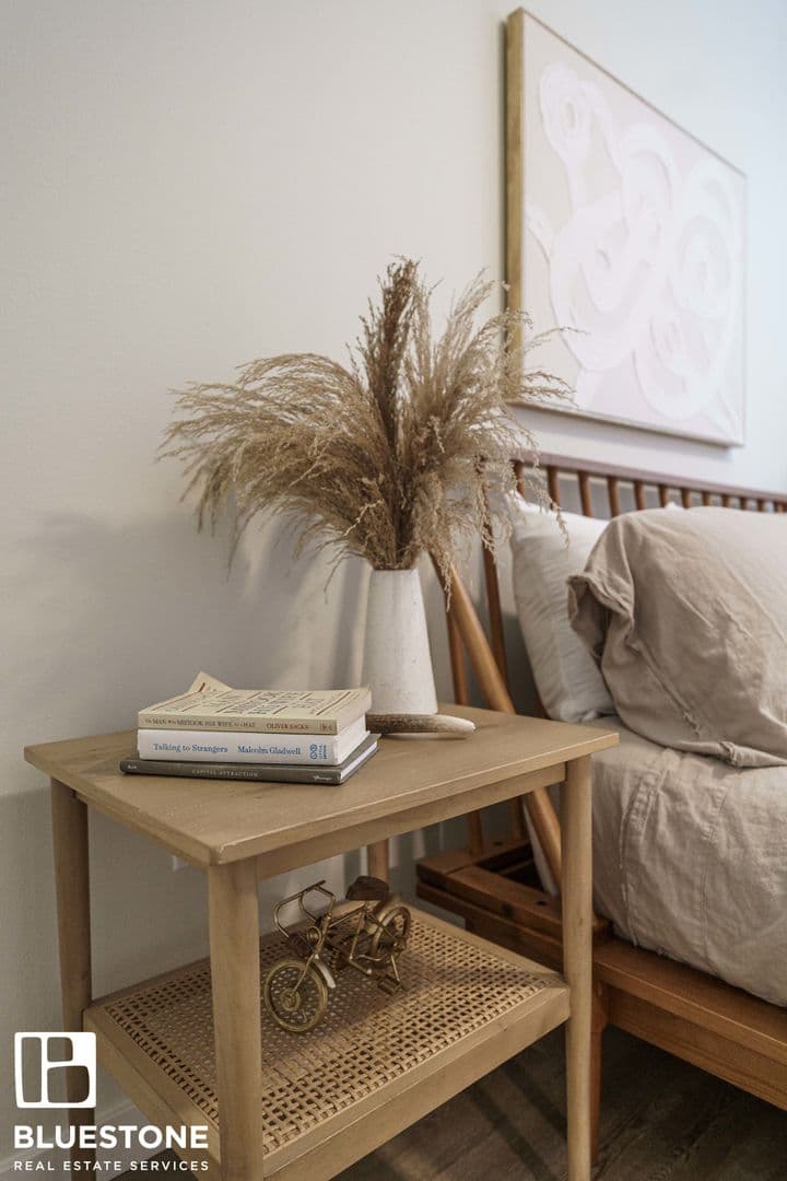 Portland Apartment: 1311 SW Gibbs Street
