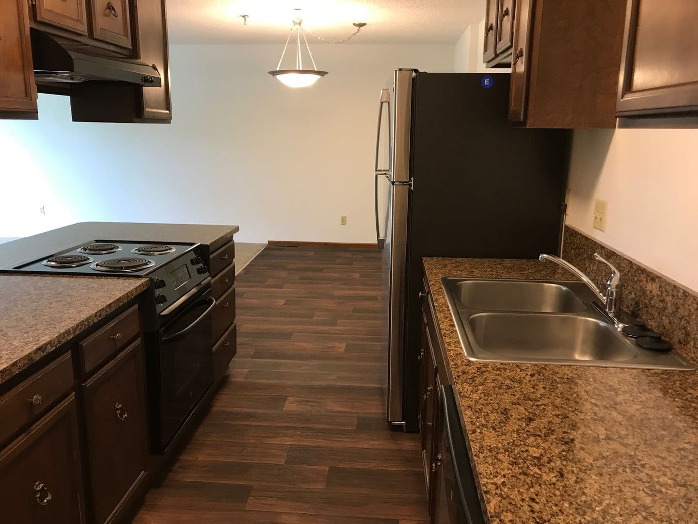Corvallis Apartment: 124 NW 7th St
