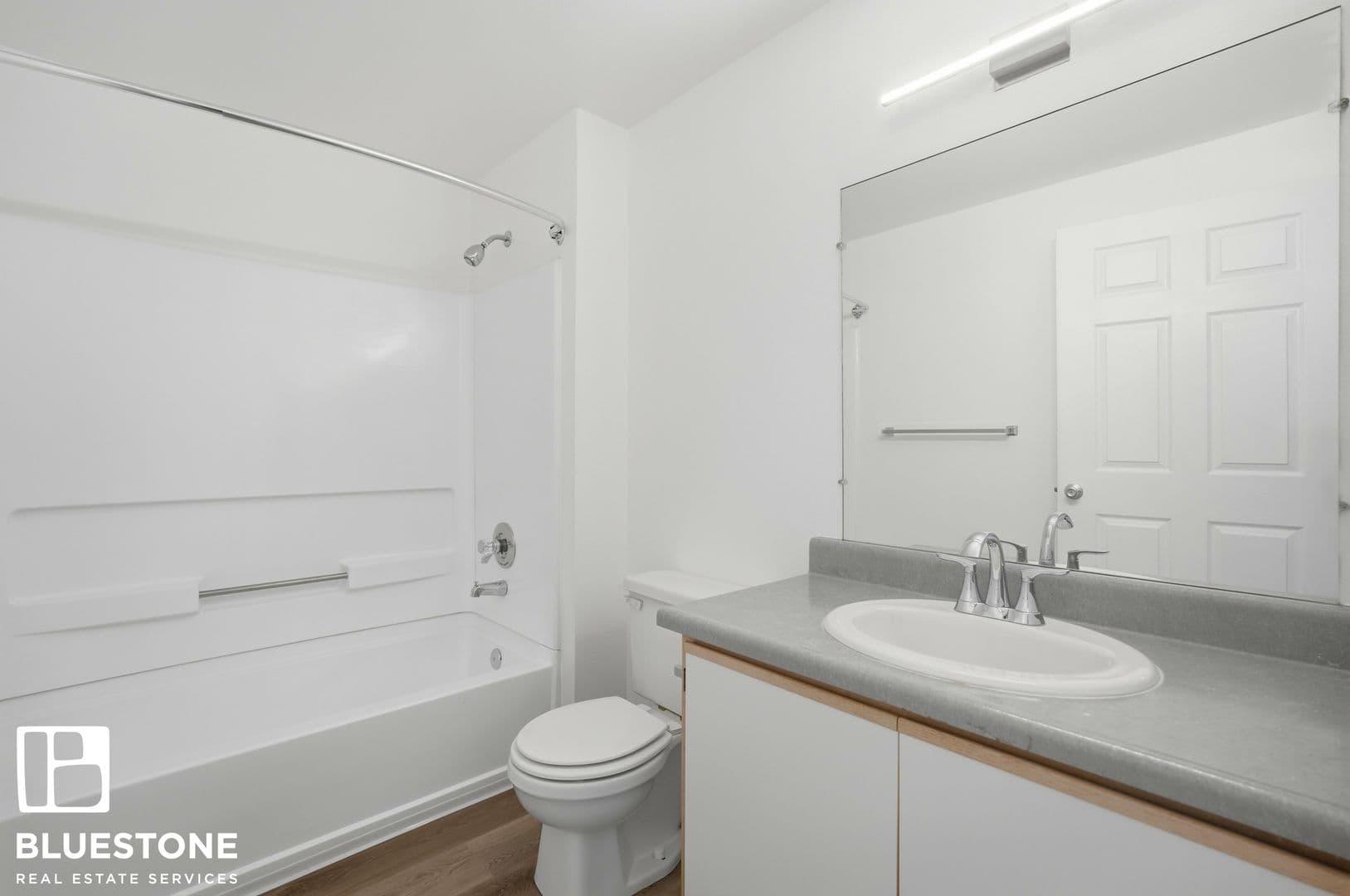Fairview Apartment: 20454 NE Sandy Blvd