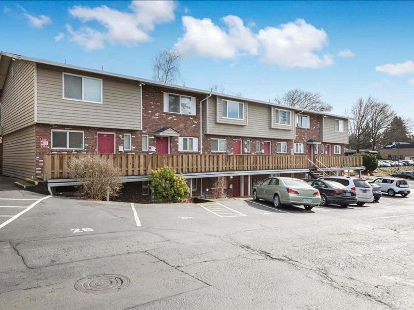 Milwaukie Apartment: 3236 SE Harvey St.