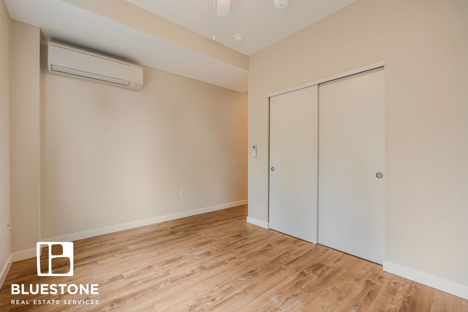 Portland Apartment: 1311 SW Gibbs Street