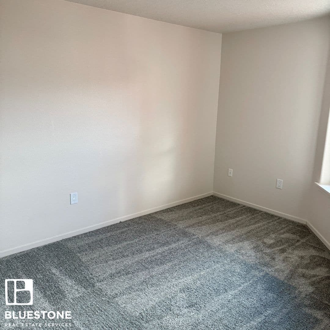 Tualatin Apartment: 18656-18670 SW Boones Ferry Road