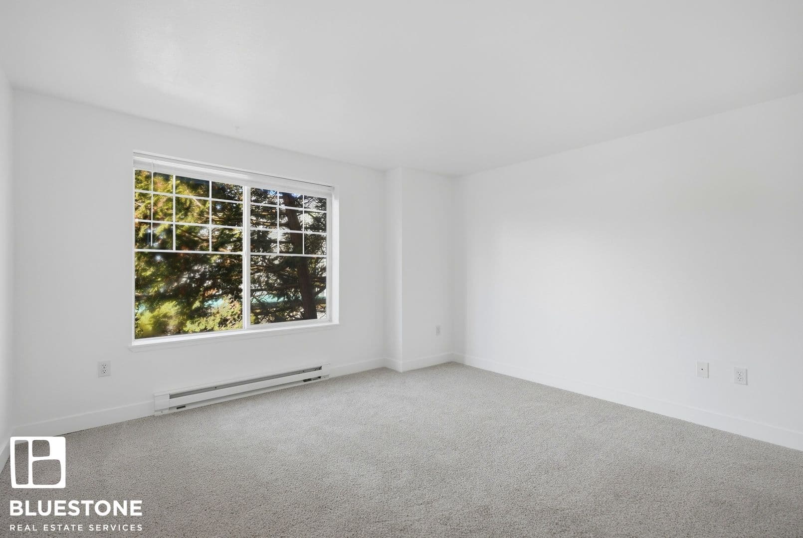 Fairview Apartment: 20454 NE Sandy Blvd