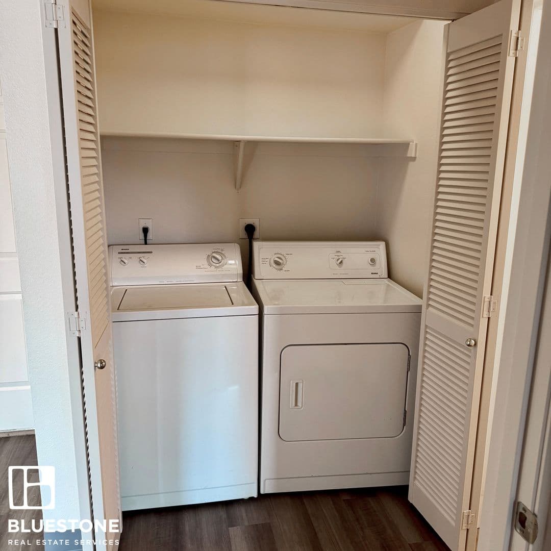 Tualatin Apartment: 18656-18670 SW Boones Ferry Road