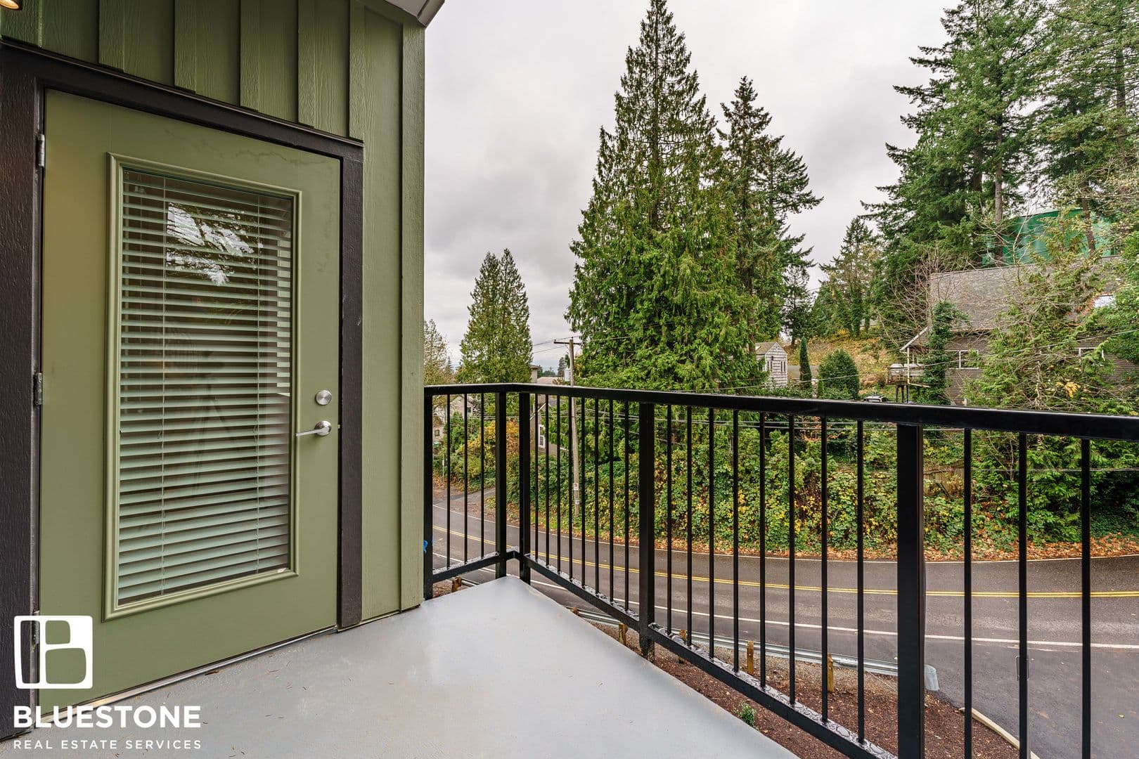 Portland Apartment: 1311 SW Gibbs Street