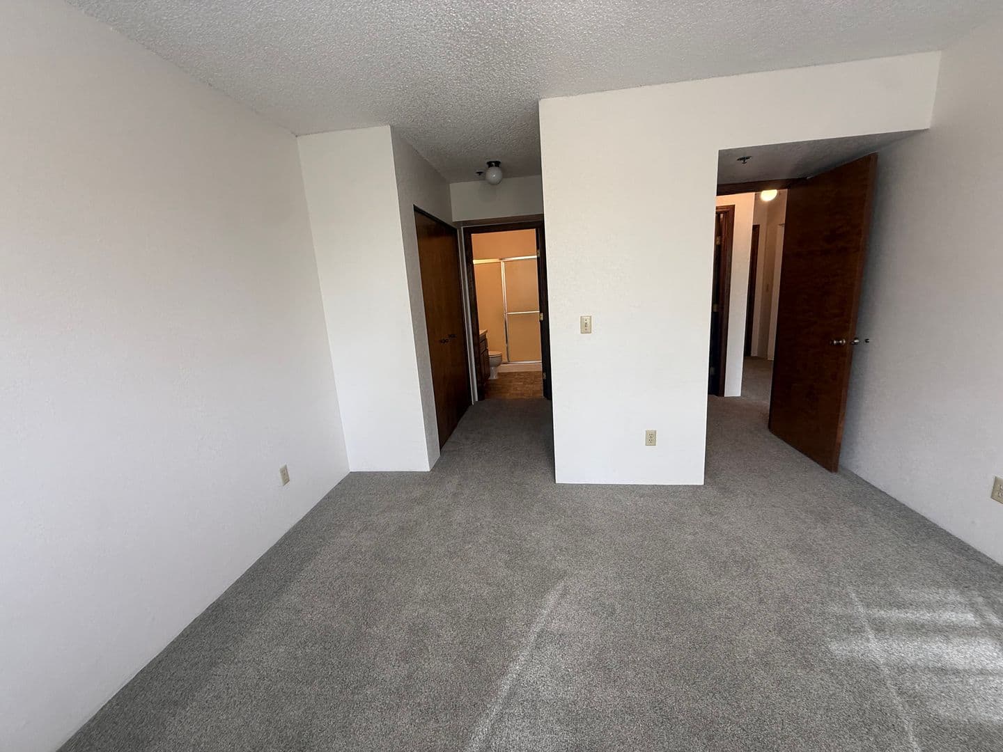 Corvallis Apartment: 124 NW 7th St