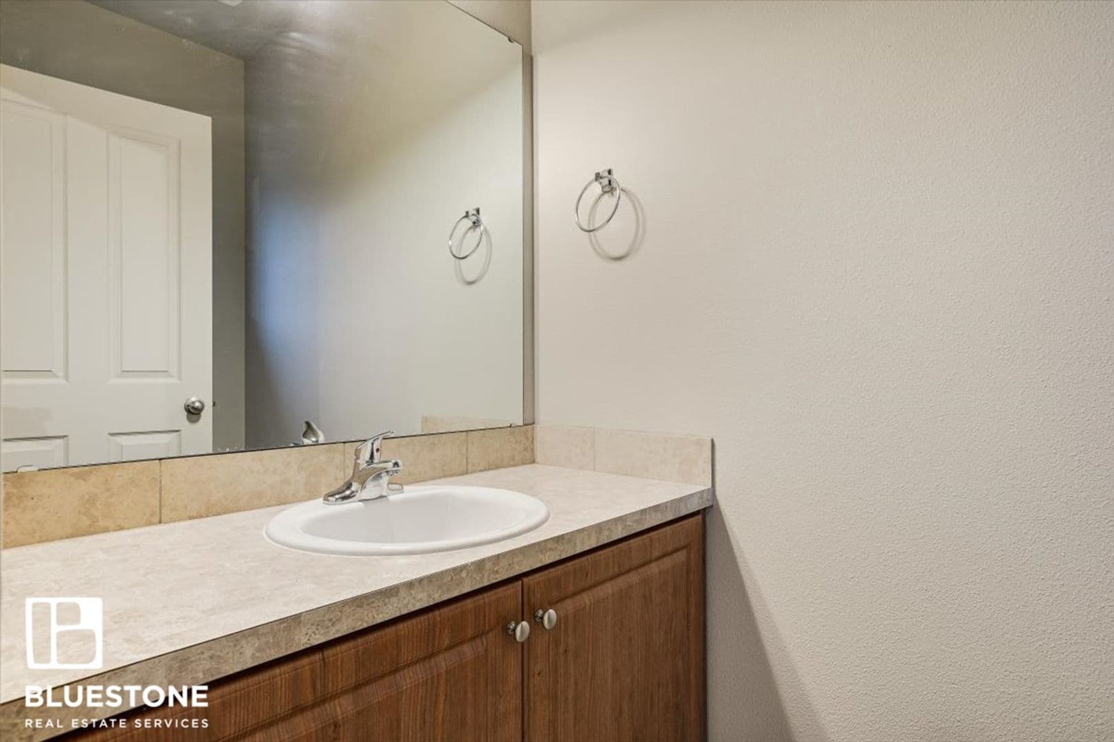 Portland Apartment: 13409 NW Sherry St.