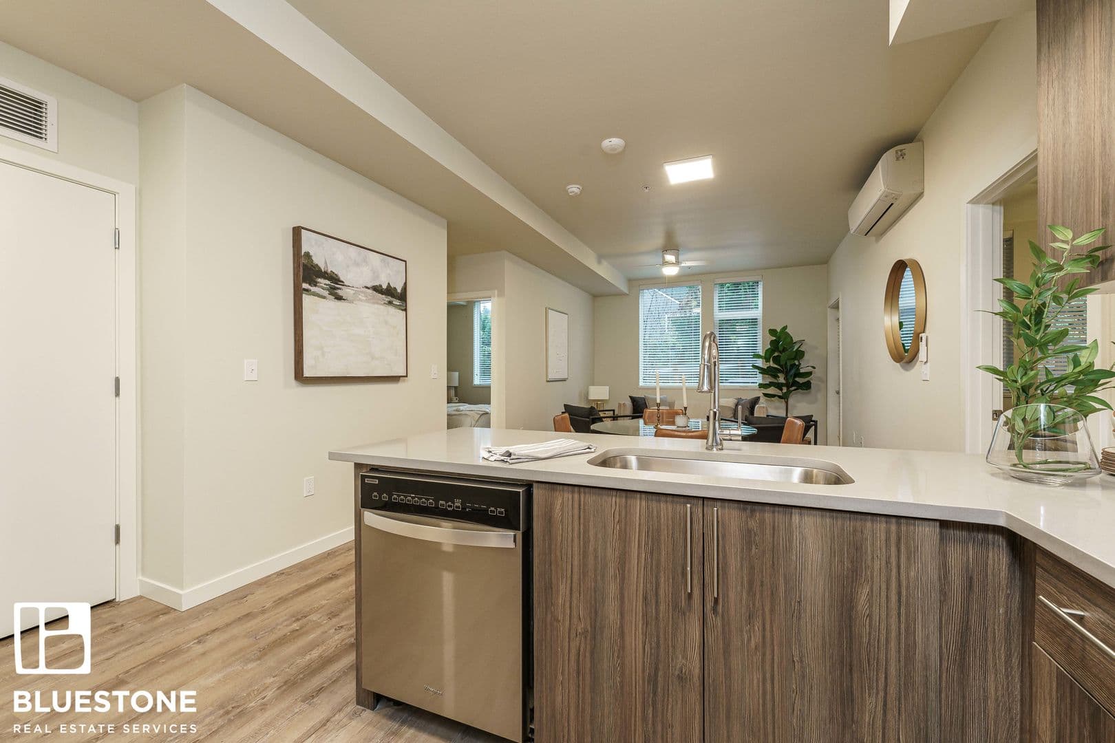 Portland Apartment: 1311 SW Gibbs Street