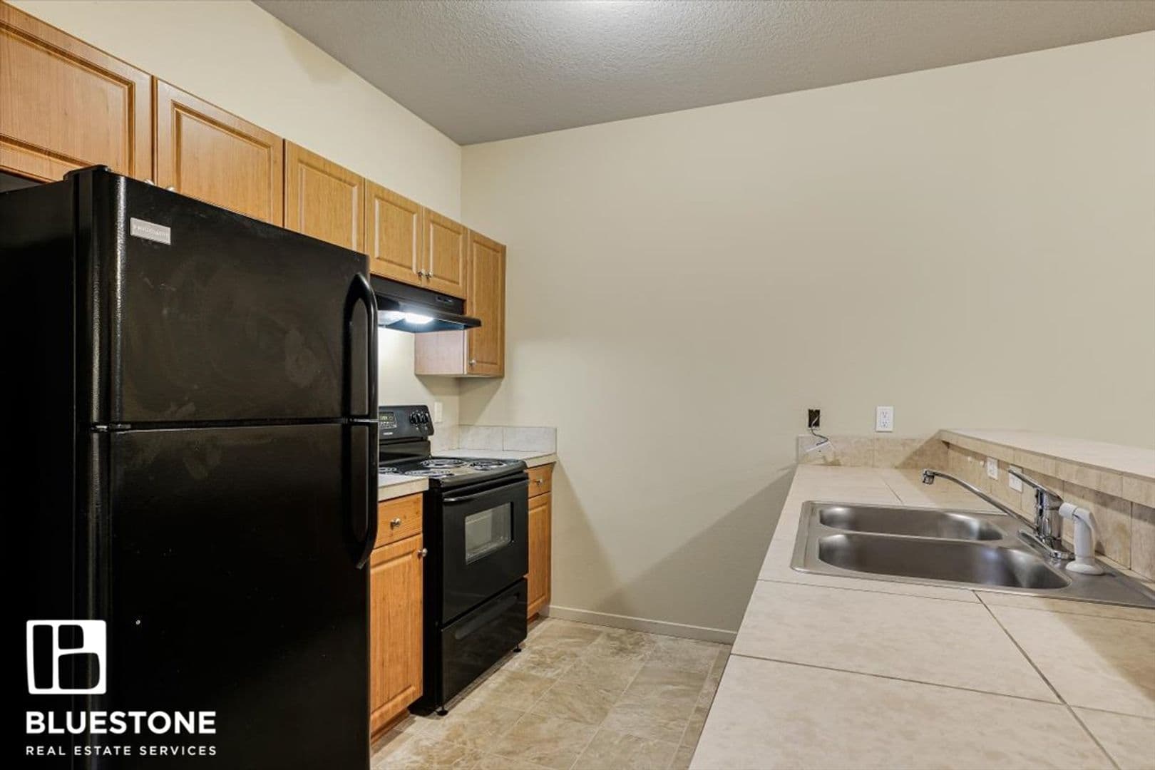 Portland Apartment: 13409 NW Sherry St.