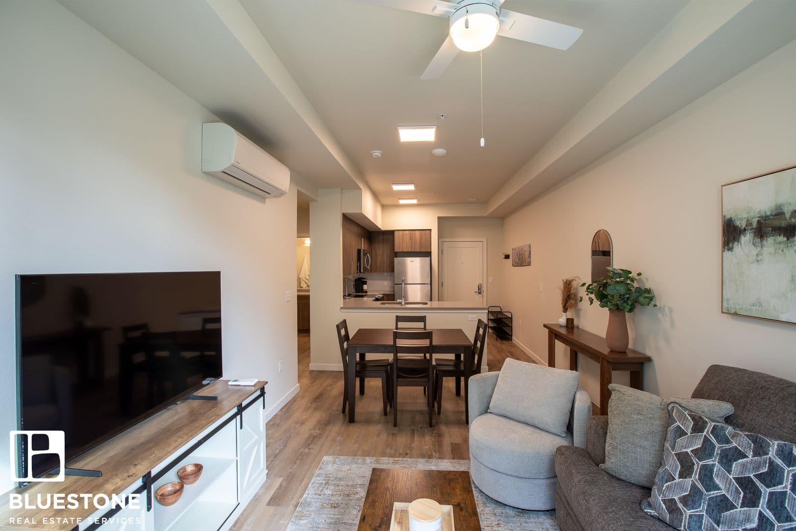 Portland Apartment: 1311 SW Gibbs Street