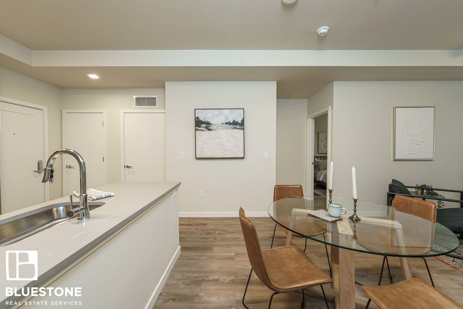 Portland Apartment: 1311 SW Gibbs Street