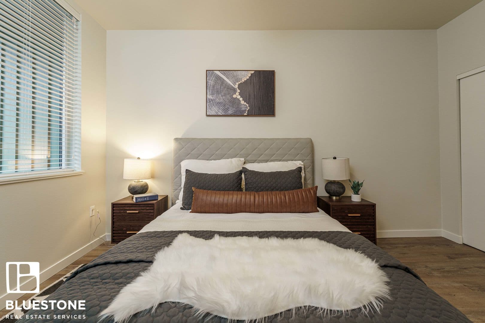 Portland Apartment: 1311 SW Gibbs Street