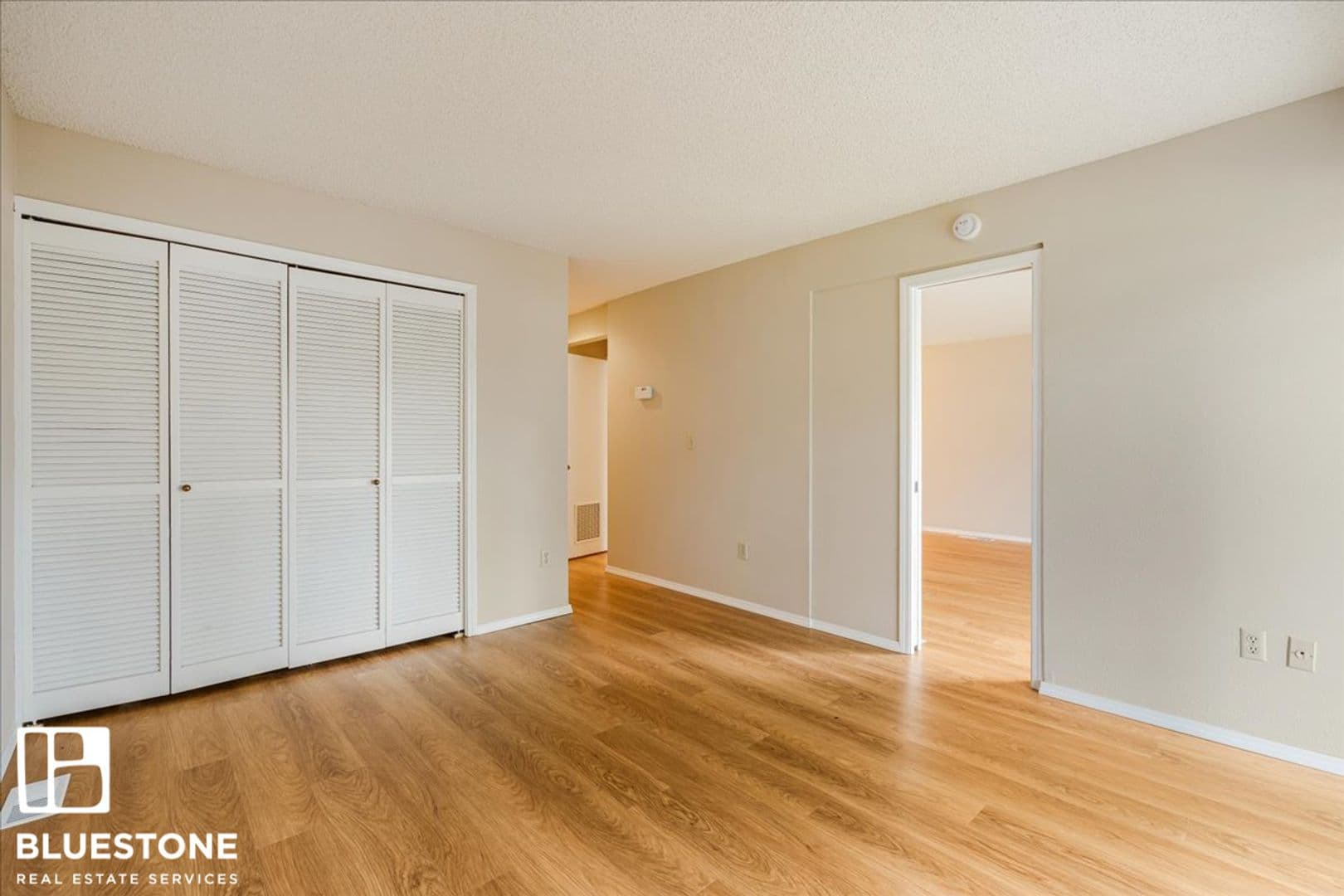 Portland House: 5150 S Landing Drive #205B2