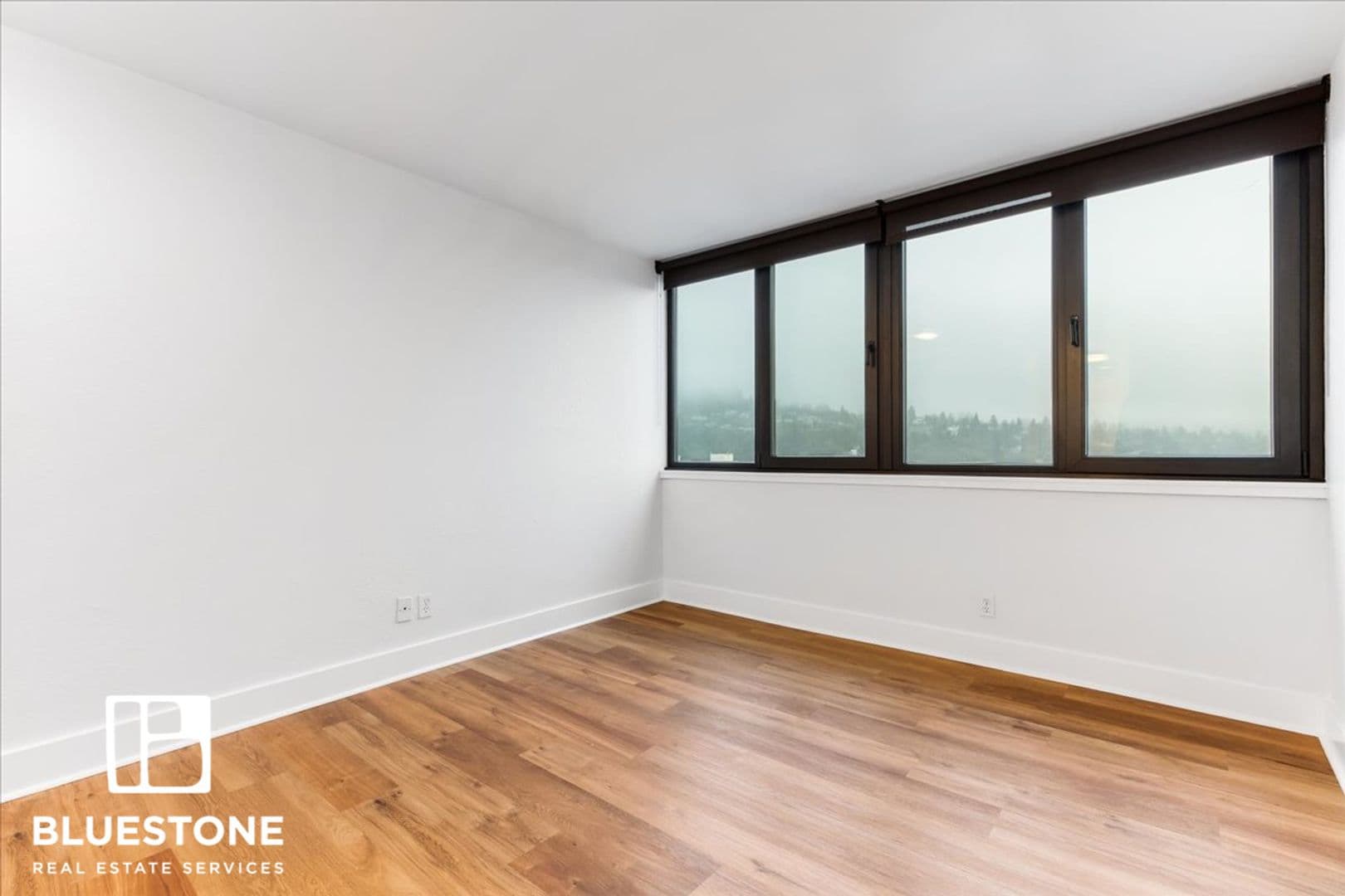 Portland Condo: 255 SW Harrison - 25A