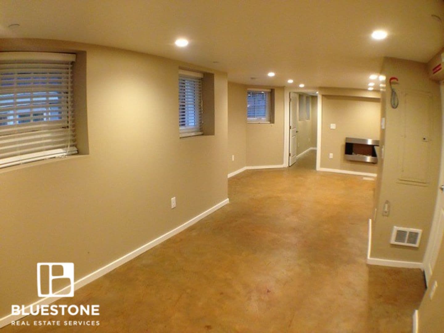 Portland Apartment: 2254 NW Irving St.