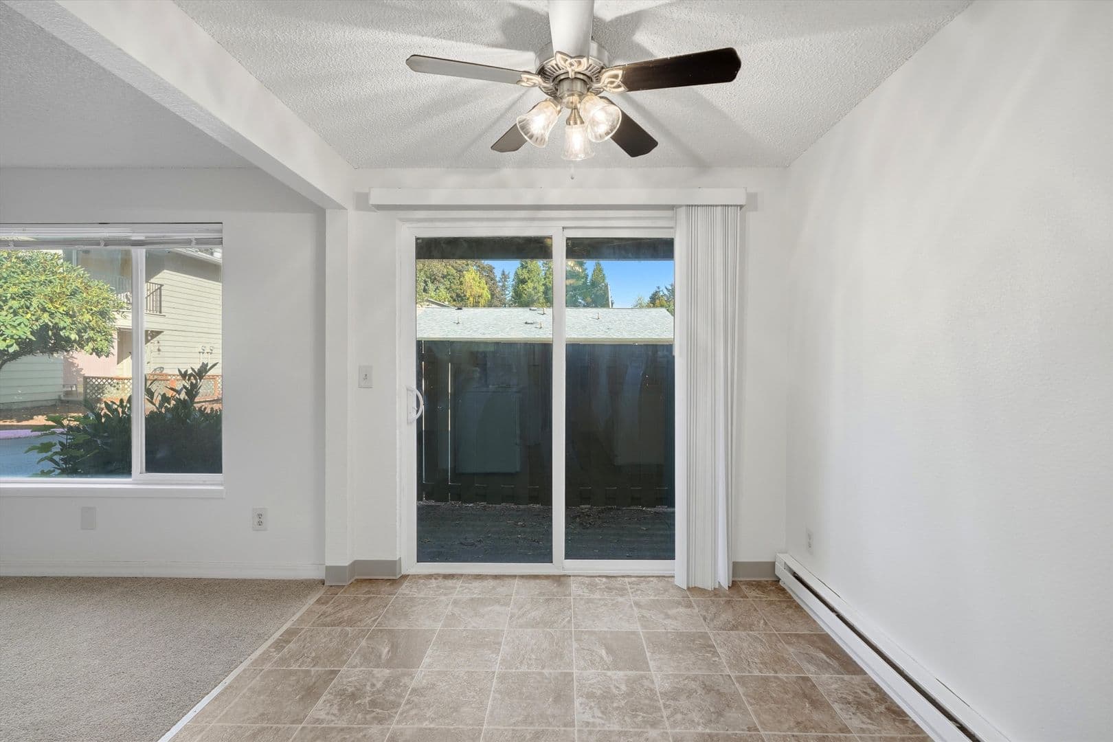 Gresham Apartment: 10 NE 162nd Ave