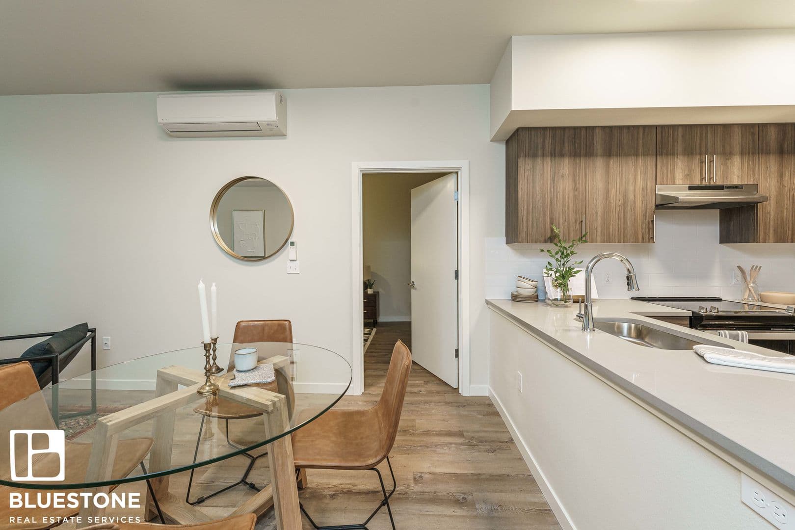 Portland Apartment: 1311 SW Gibbs Street