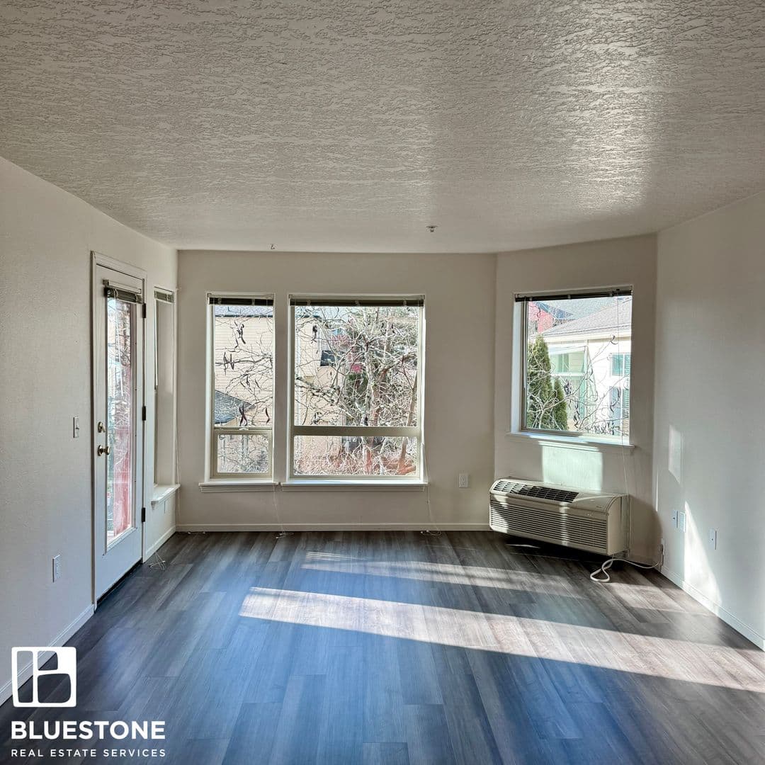 Tualatin Apartment: 18656-18670 SW Boones Ferry Road