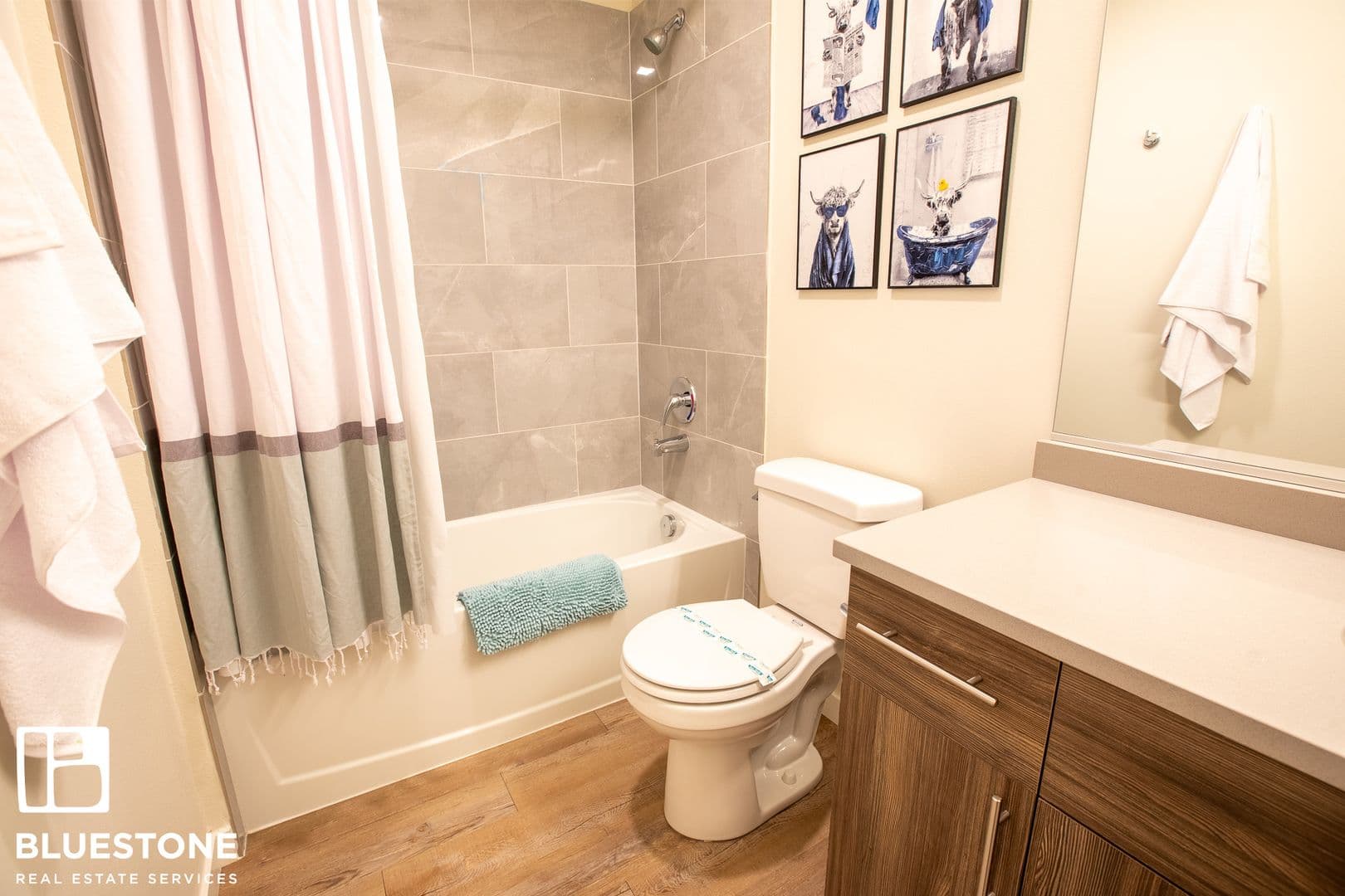 Portland Apartment: 1311 SW Gibbs Street