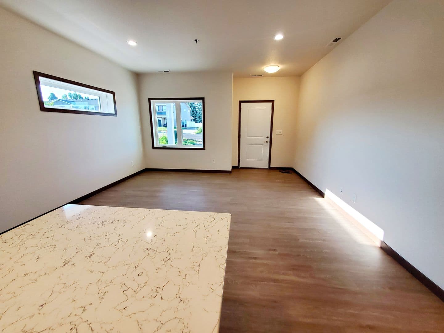 Bismarck Apartment: 4450 Cumberland Loop