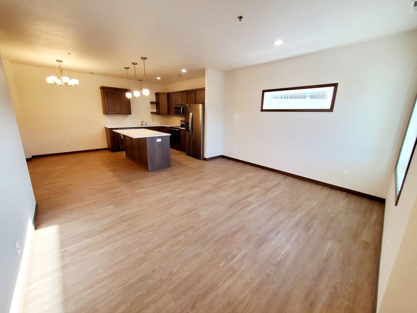 Bismarck Apartment: 4450 Cumberland Loop