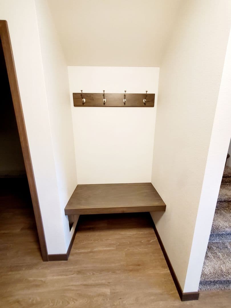Bismarck Apartment: 4450 Cumberland Loop