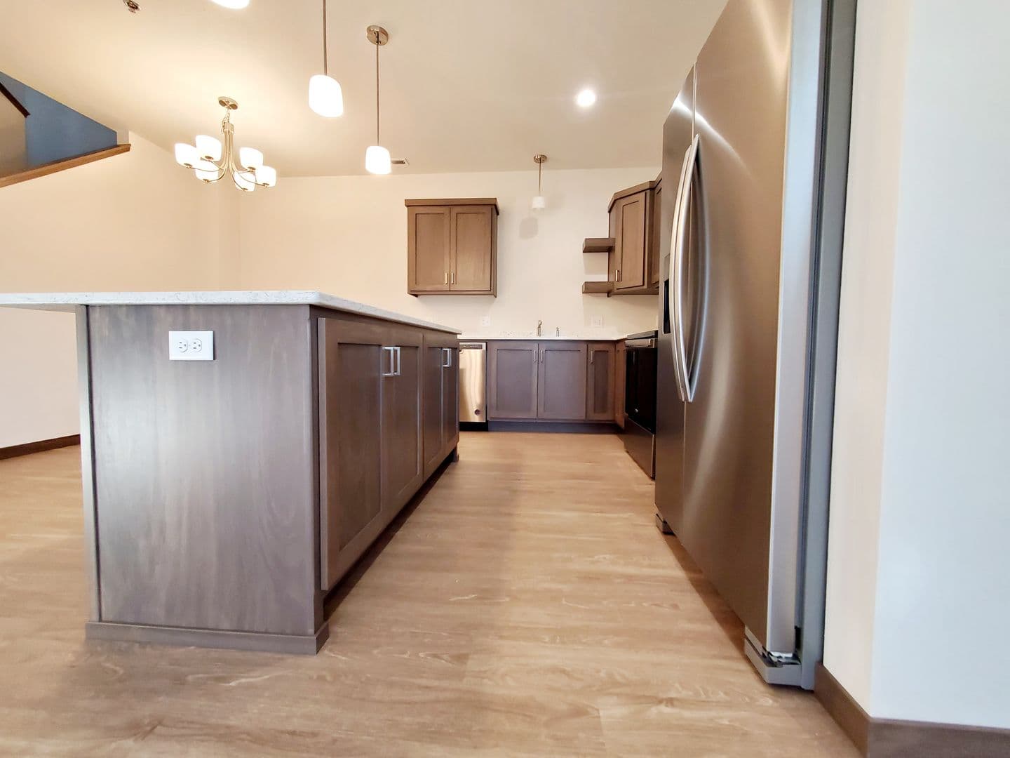 Bismarck Apartment: 4450 Cumberland Loop