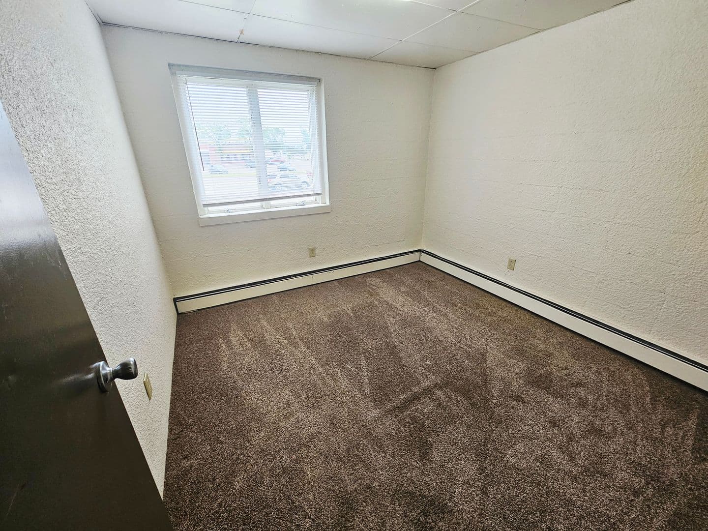 Bismarck Apartment: 1007 Portland Drive