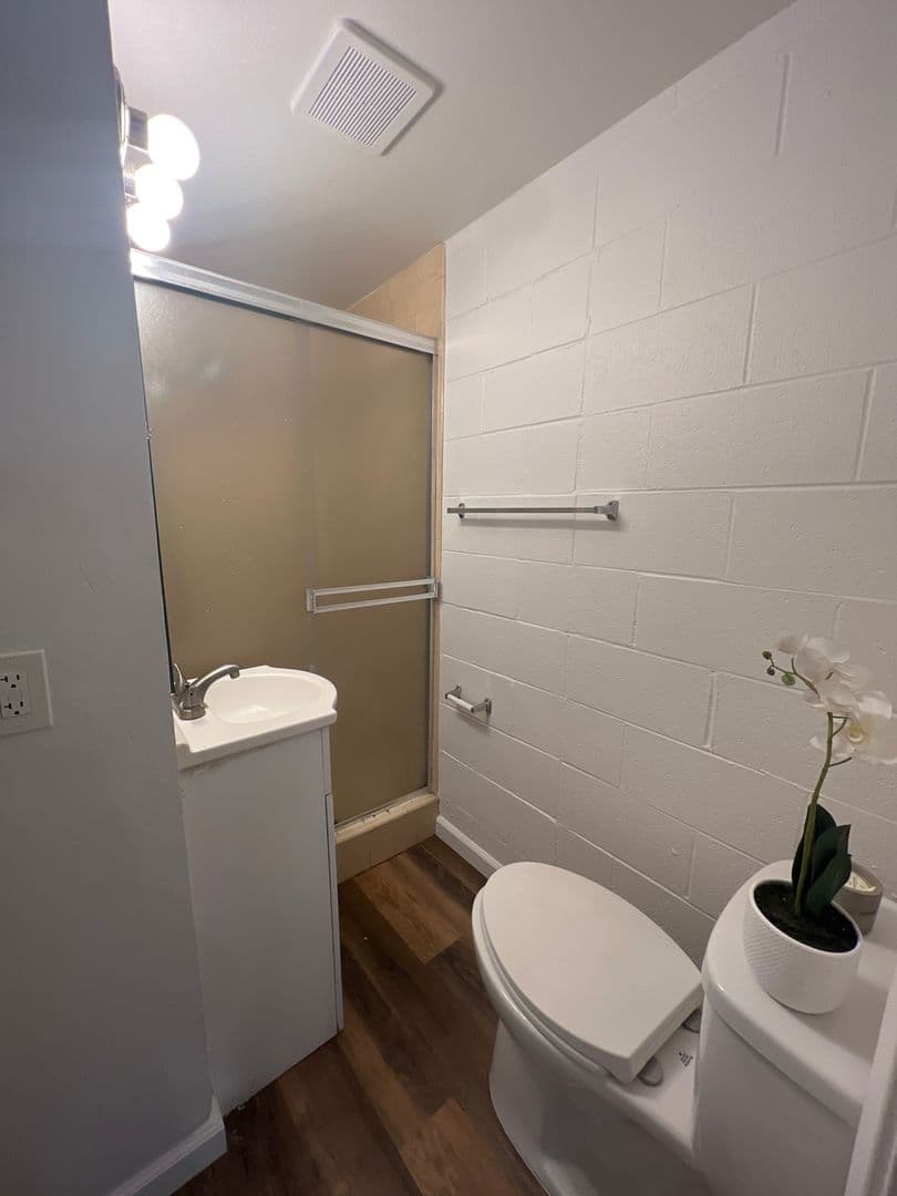 South Lake Tahoe Apartment: 1032 Fourth Street
