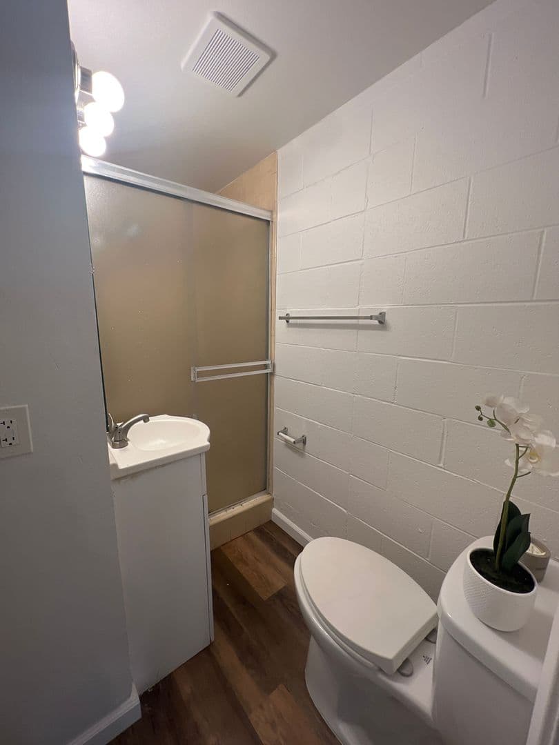 South Lake Tahoe Apartment: 1032 Fourth Street