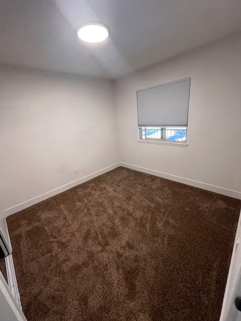 South Lake Tahoe Apartment: 1070-1074 Echo