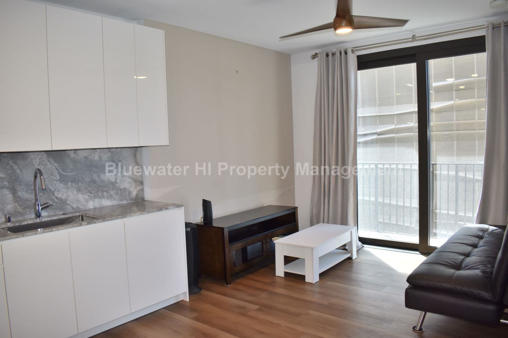 Honolulu Condo: 987 Queen St. #506