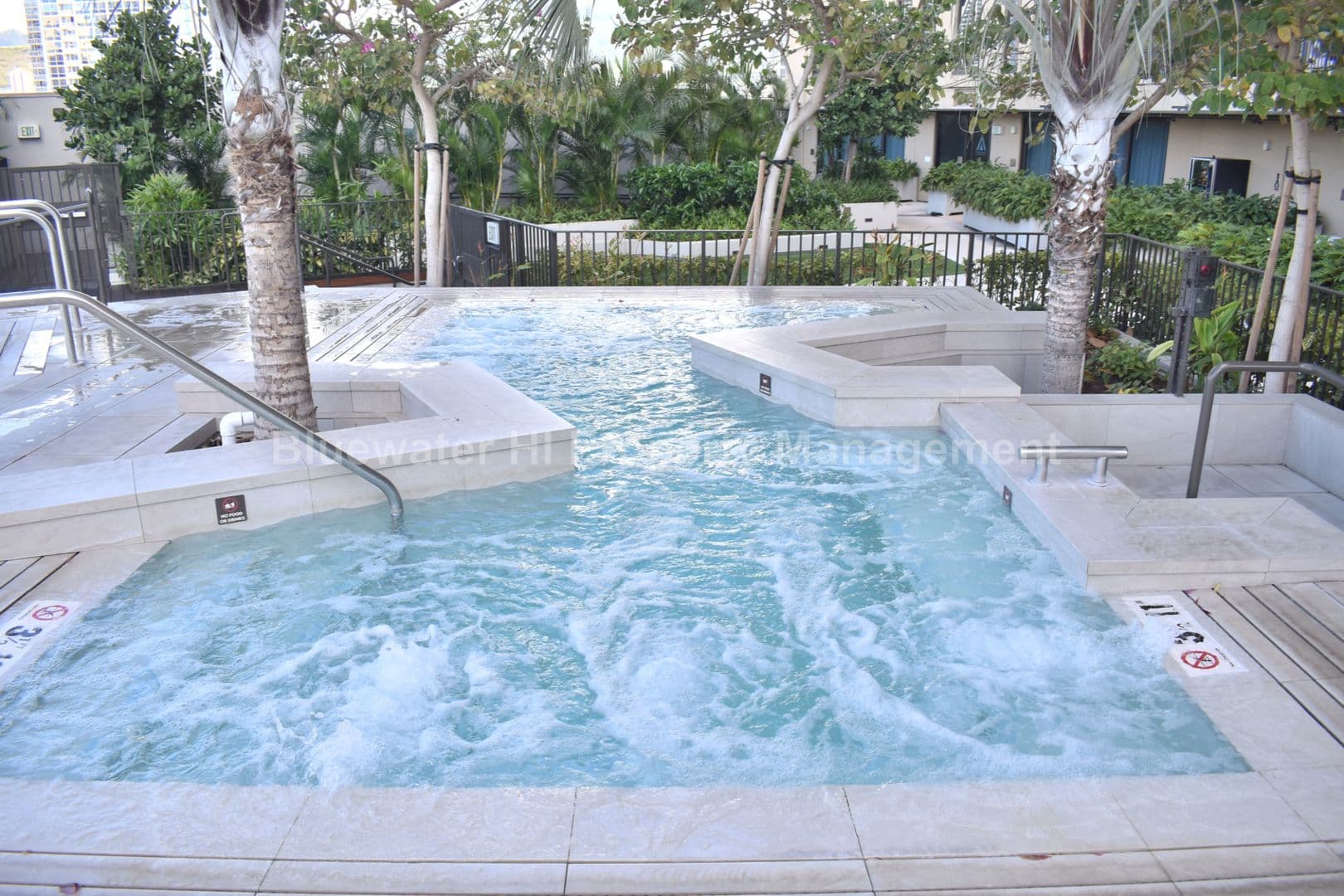Honolulu Condo: 987 Queen St. #506