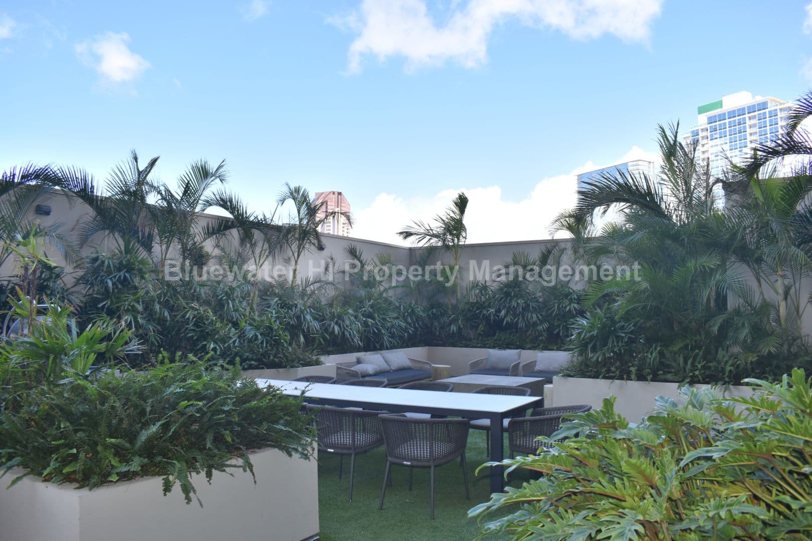 Honolulu Condo: 987 Queen St. #506